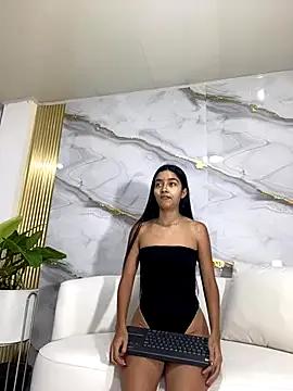 Sophie_petite18 from StripChat is Freechat