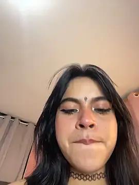 Sophie_wyld from StripChat is Freechat