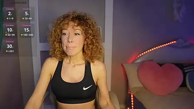 SophieTynes from StripChat is Freechat