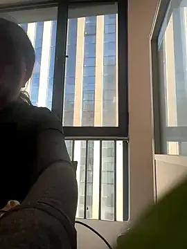 SSlady521 from StripChat