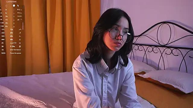 StaciaBratz from StripChat is Freechat