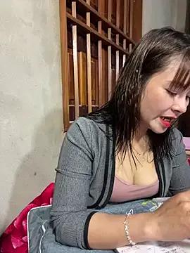 Star_fruit from StripChat is Freechat