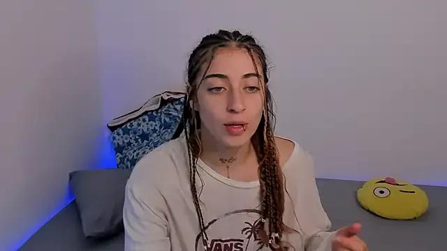 Checkout girls naked models with similar nickname. Cute sexy Free Models.