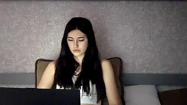 StarYeadon from StripChat is Freechat