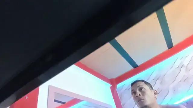 Stefany_Andruw from StripChat is Freechat