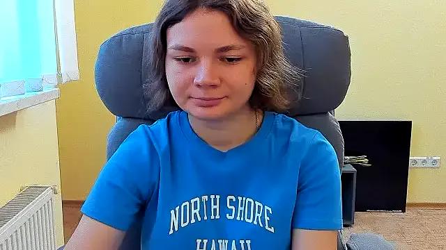 Stella-Maers from StripChat is Freechat