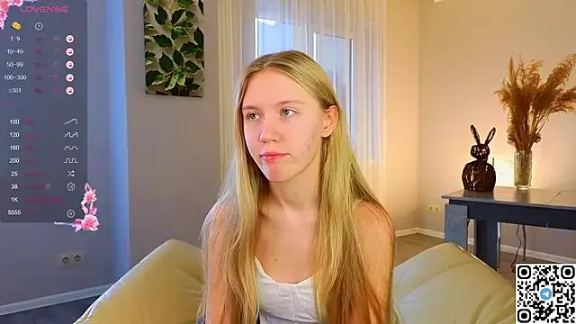 Succubelle from StripChat is Freechat