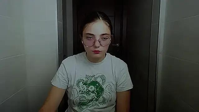 Checkout girls naked models with similar nickname. Cute sexy Free Models.