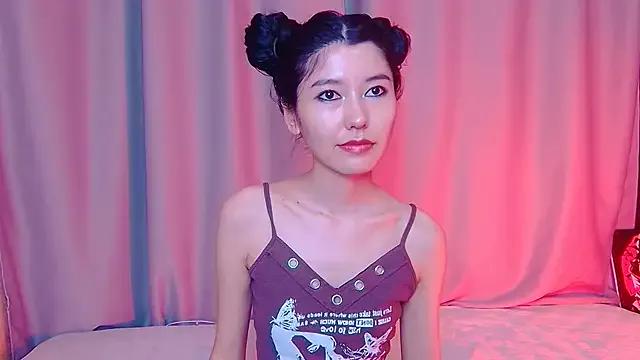 sunarinsun from StripChat is Freechat