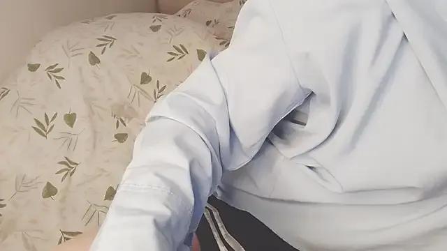 Sunny-Aurora from StripChat is Freechat