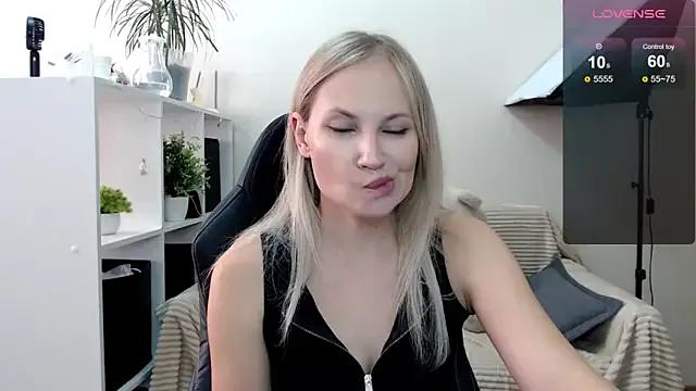 Sunny_bunny6 from StripChat is Freechat