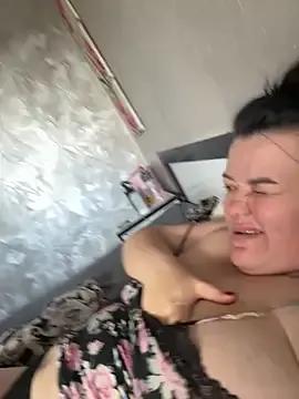 SunnyLeila2101 from StripChat is Freechat