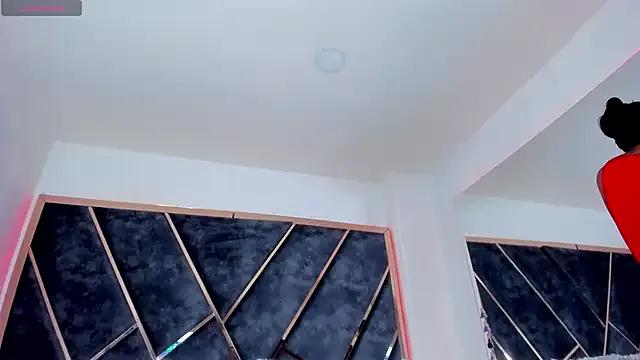 SusanaHenao from StripChat is Freechat