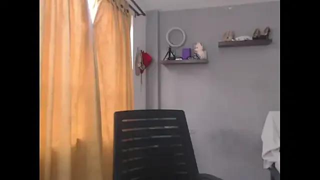 SusanLeroy from StripChat