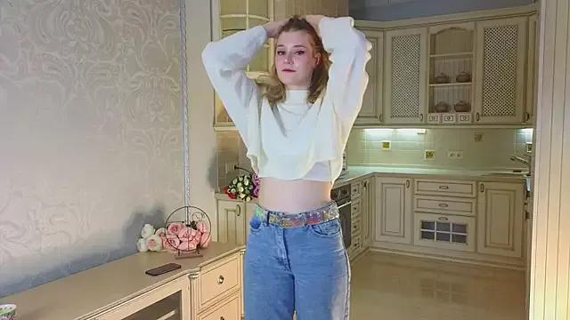 SusyGlines from StripChat is Freechat