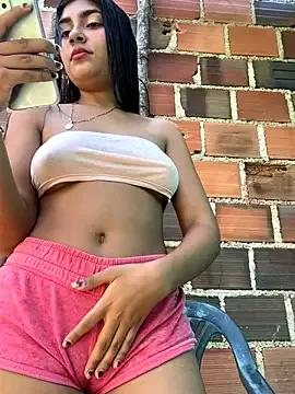 Sweed-virgin-pussy from StripChat is Freechat