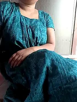 Sweeite from StripChat is Freechat
