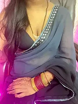 sweet-ananya23 from StripChat is Freechat