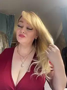 Sweet-blonde from StripChat is Freechat