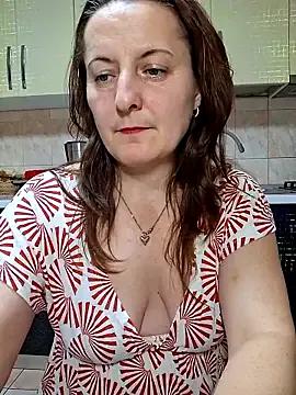 Sweet-milf- from StripChat is Freechat