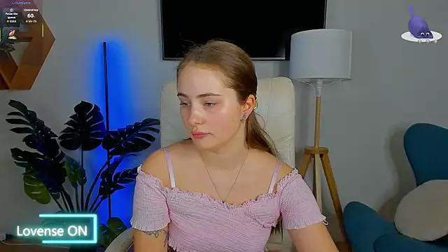 Checkout girls naked models with similar nickname. Cute sexy Free Models.