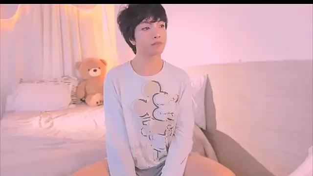 Sweet_Allan from StripChat is Freechat