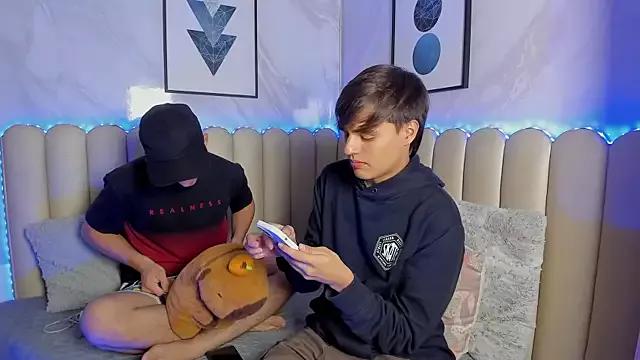 Sweet_petter from StripChat