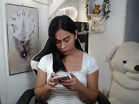 Sweetasian_cum from StripChat