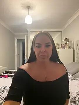 Sweetbutnotinnocent from StripChat is Freechat