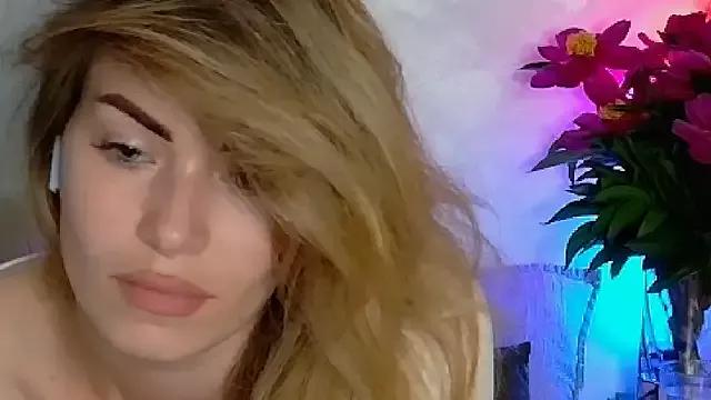 Checkout girls naked models with similar nickname. Cute sexy Free Models.
