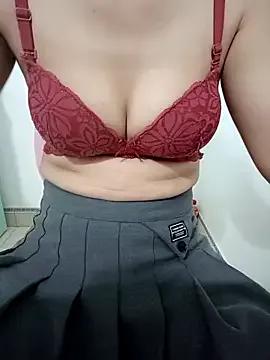 SweetGirl2k2 from StripChat