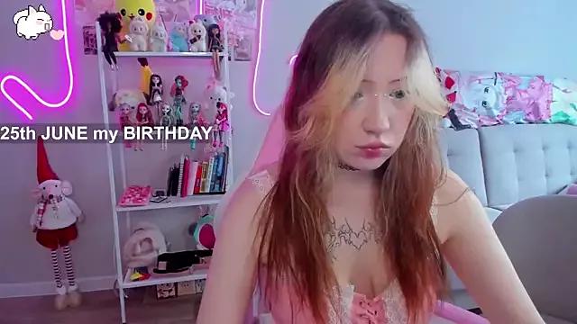 Checkout girls naked models with similar nickname. Cute sexy Free Models.