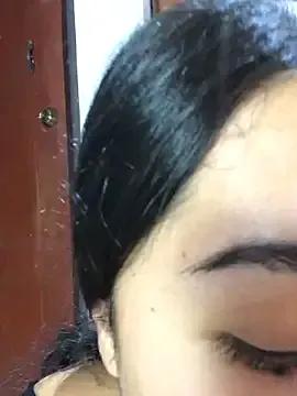 SweetLatiin_ from StripChat