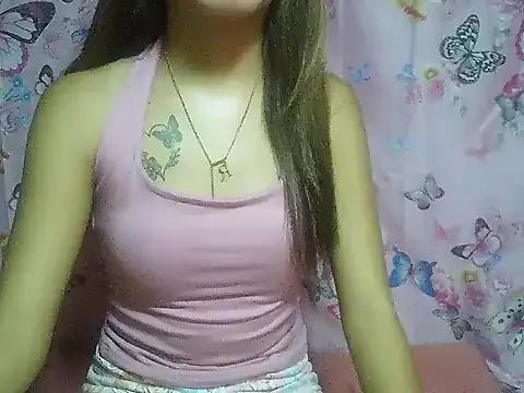 SweetPussie18x from StripChat is Freechat