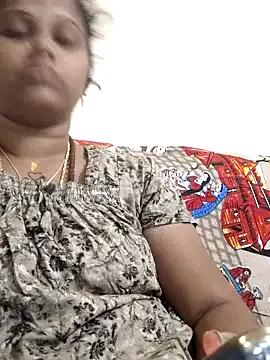 sweetqueen143 from StripChat is Freechat