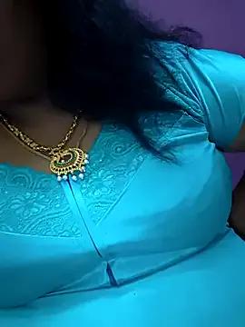 sweetrevathi from StripChat is Freechat