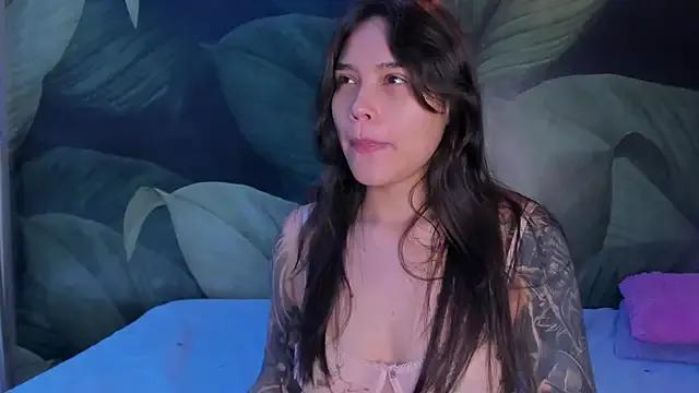sweett_dirty from StripChat is Freechat