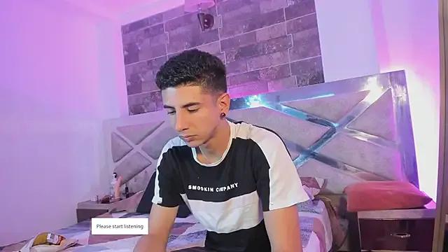 tahhlia_taylor from StripChat is Freechat