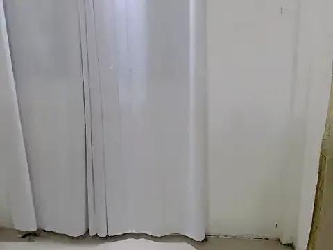 takemeinheaven25 from StripChat is Freechat