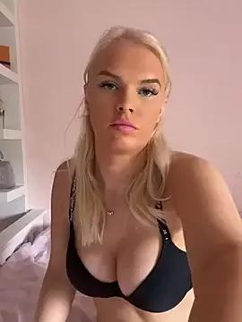 TaliaGrealish from StripChat is Freechat