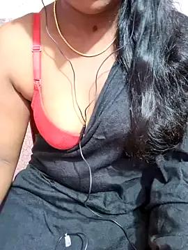Tamil-moni43 from StripChat is Freechat
