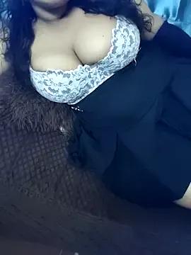 Tamil_hot_dolli_gril from StripChat is Freechat