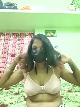 Tamil_Ishu from StripChat is Freechat