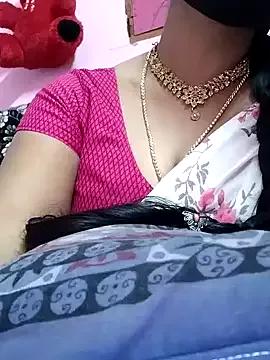 Tamilpriyaa from StripChat is Freechat