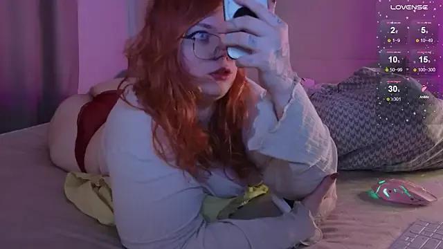 Tara_Renn from StripChat