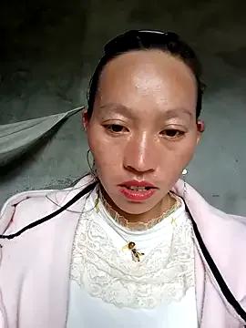 tcm-cute from StripChat is Freechat