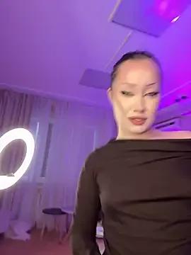 TeaseKitten from StripChat is Freechat