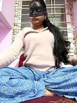 TeluguIshu_teen20 from StripChat is Freechat