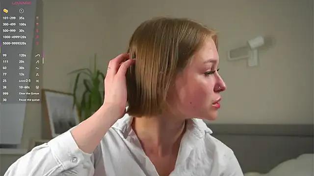 TenaBiller from StripChat is Freechat
