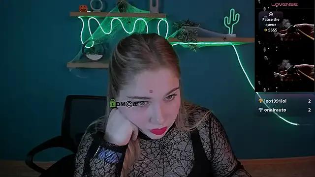 tereza_moon from StripChat is Freechat